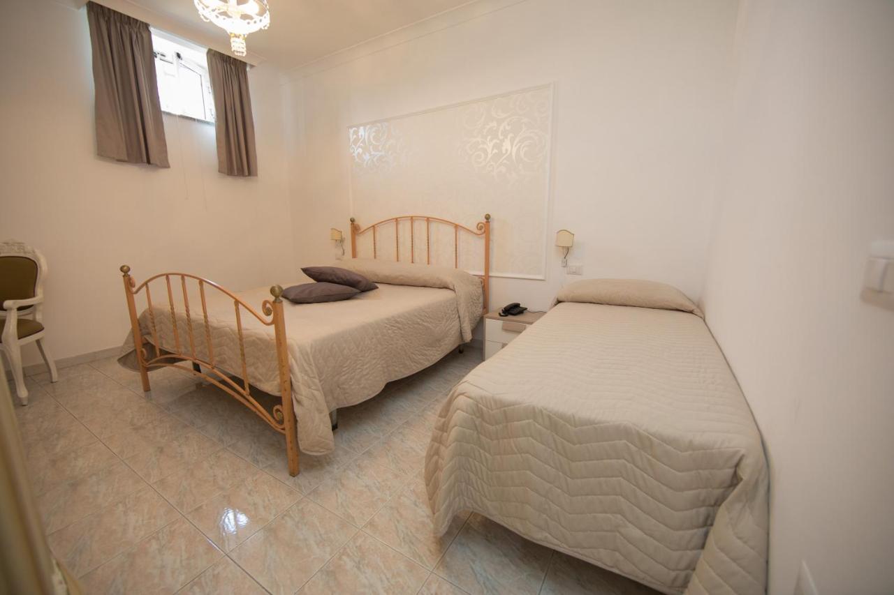 Hotel Imperiale Terzigno Luaran gambar