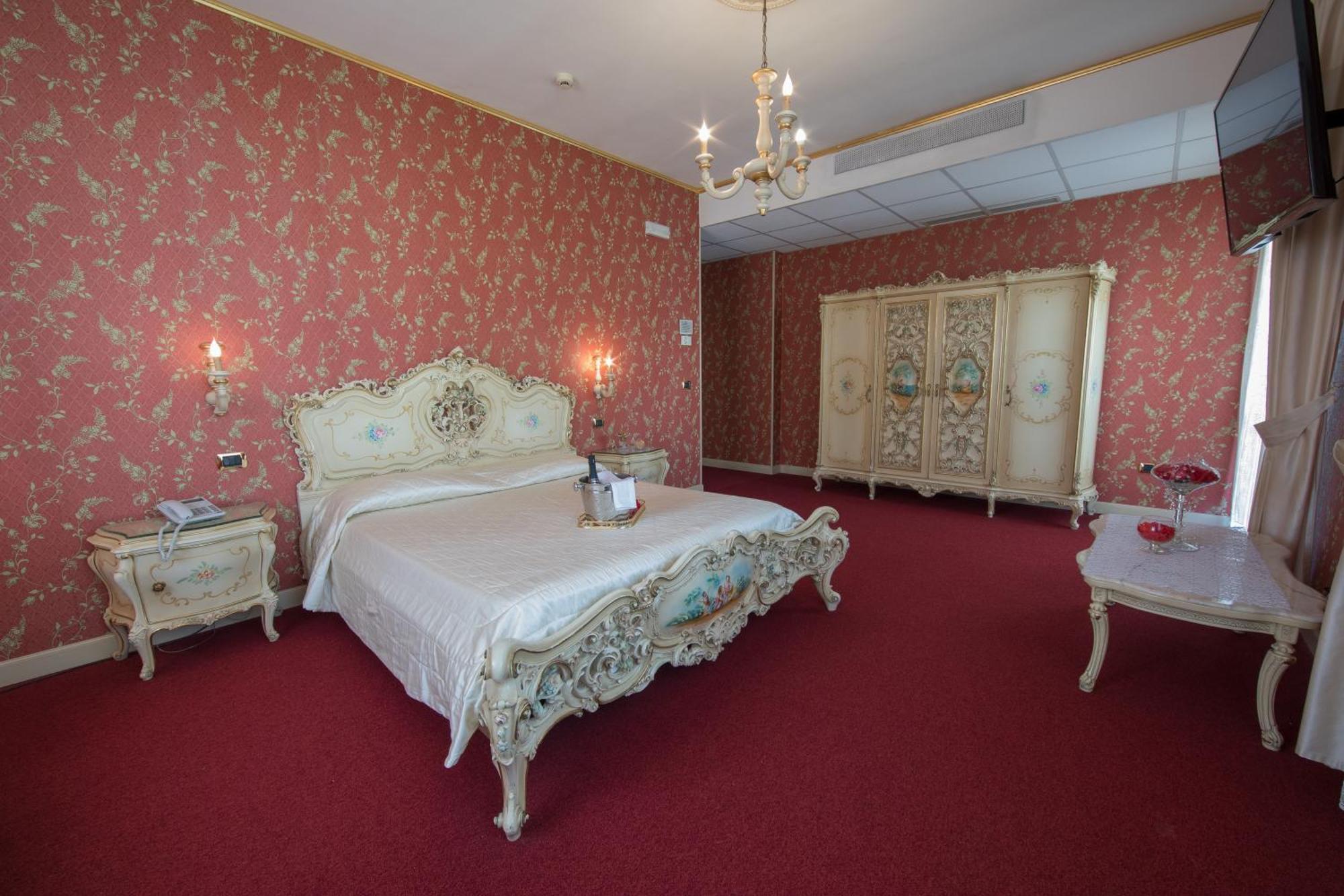 Hotel Imperiale Terzigno Luaran gambar